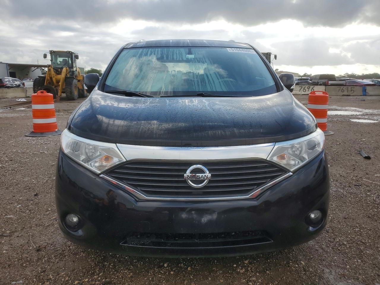 2012 NISSAN Quest