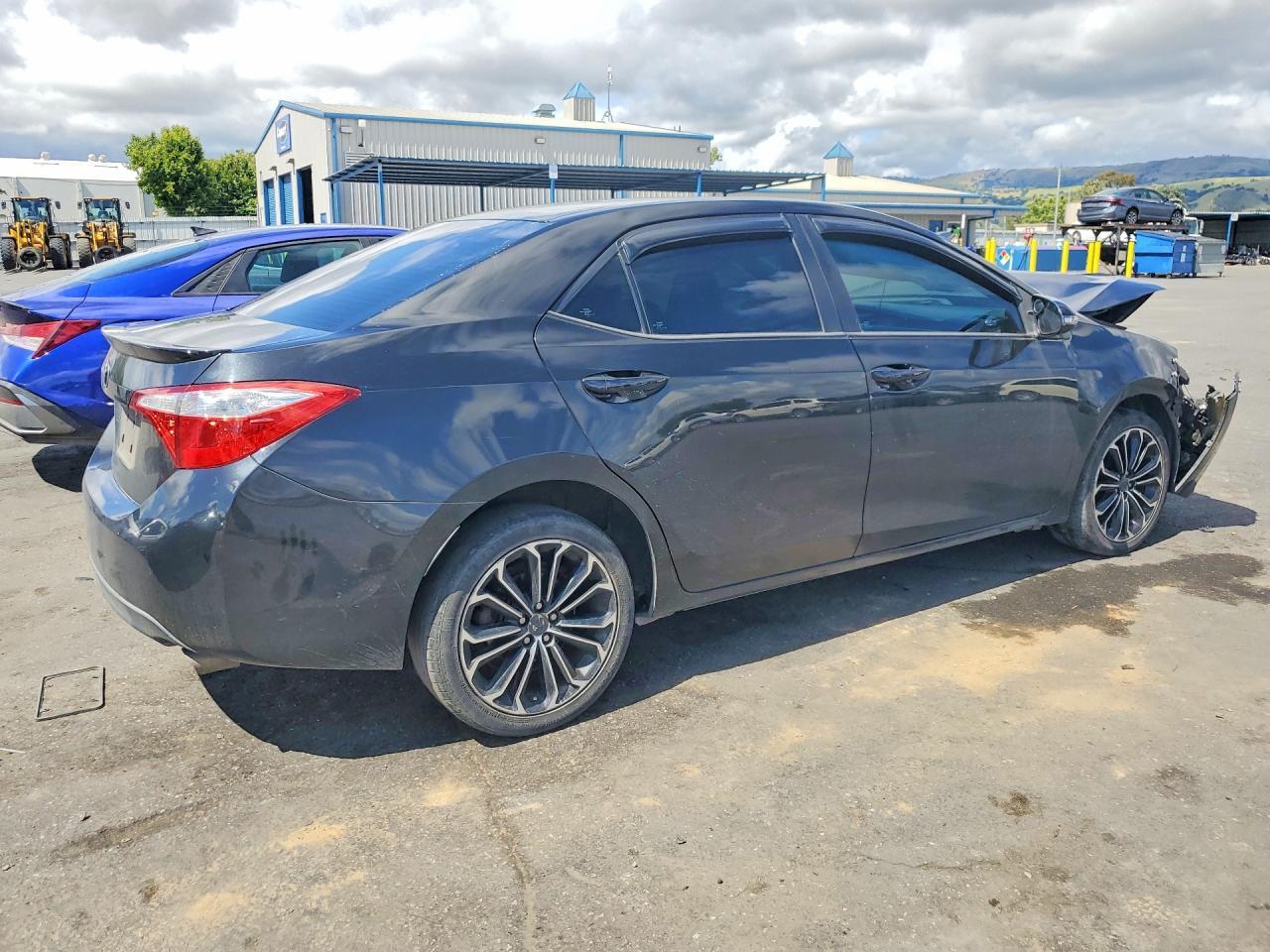 2014 TOYOTA COROLLA