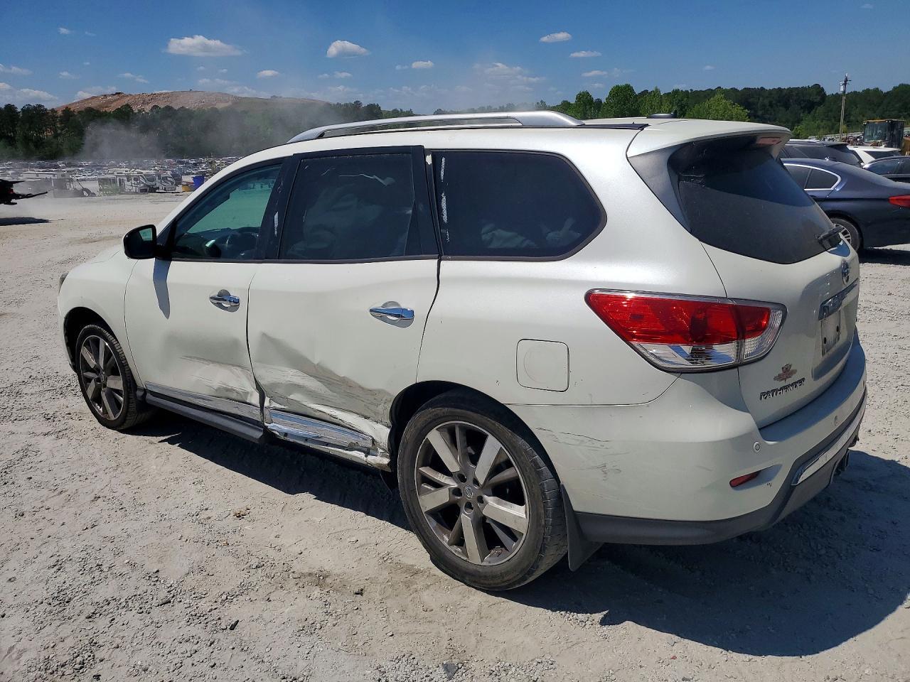 2016 NISSAN PATHFINDER