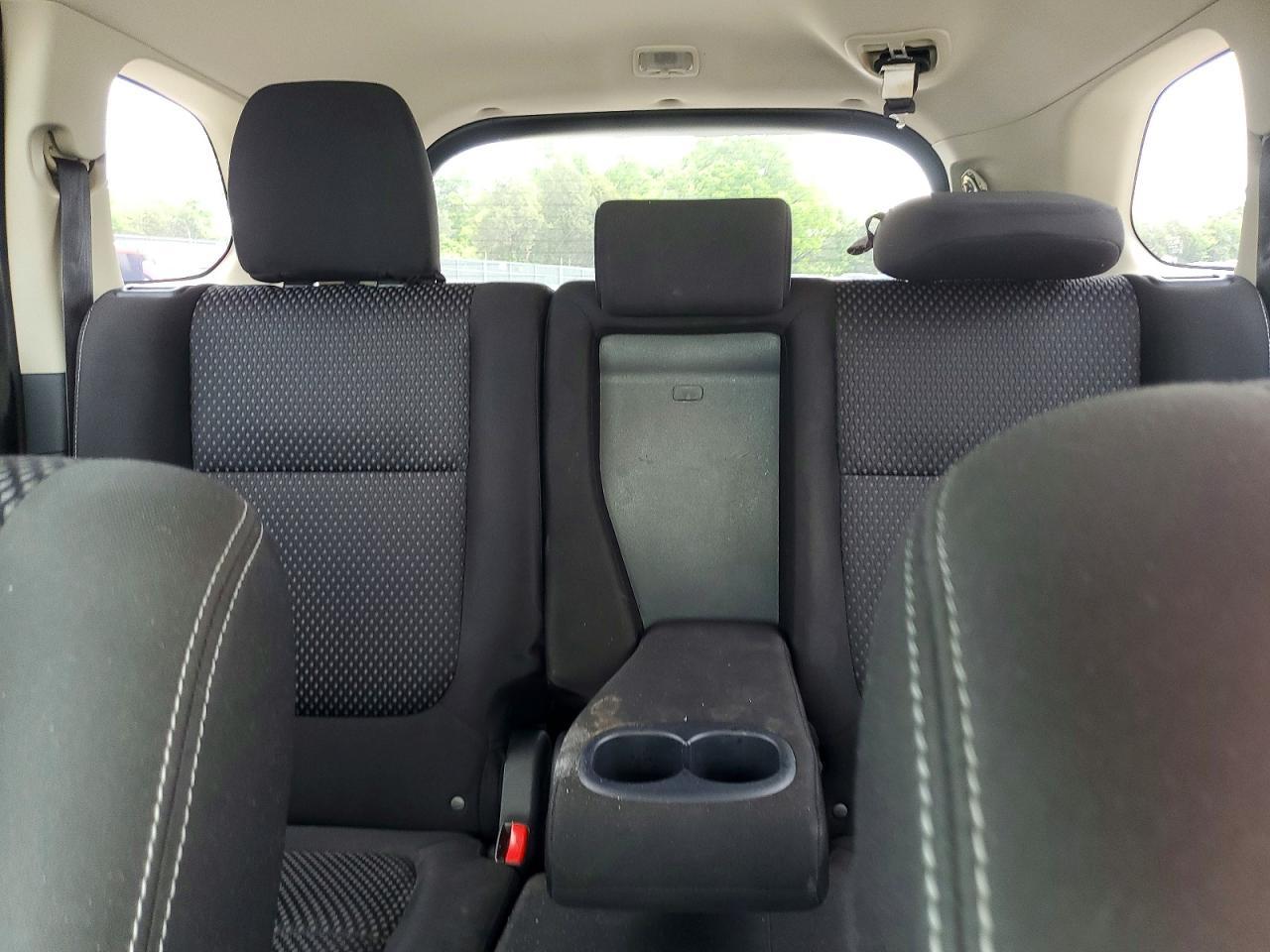 2016 MITSUBISHI outlander