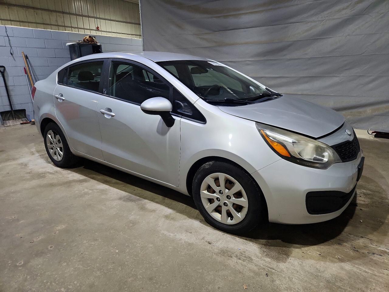 2013 KIA RIO