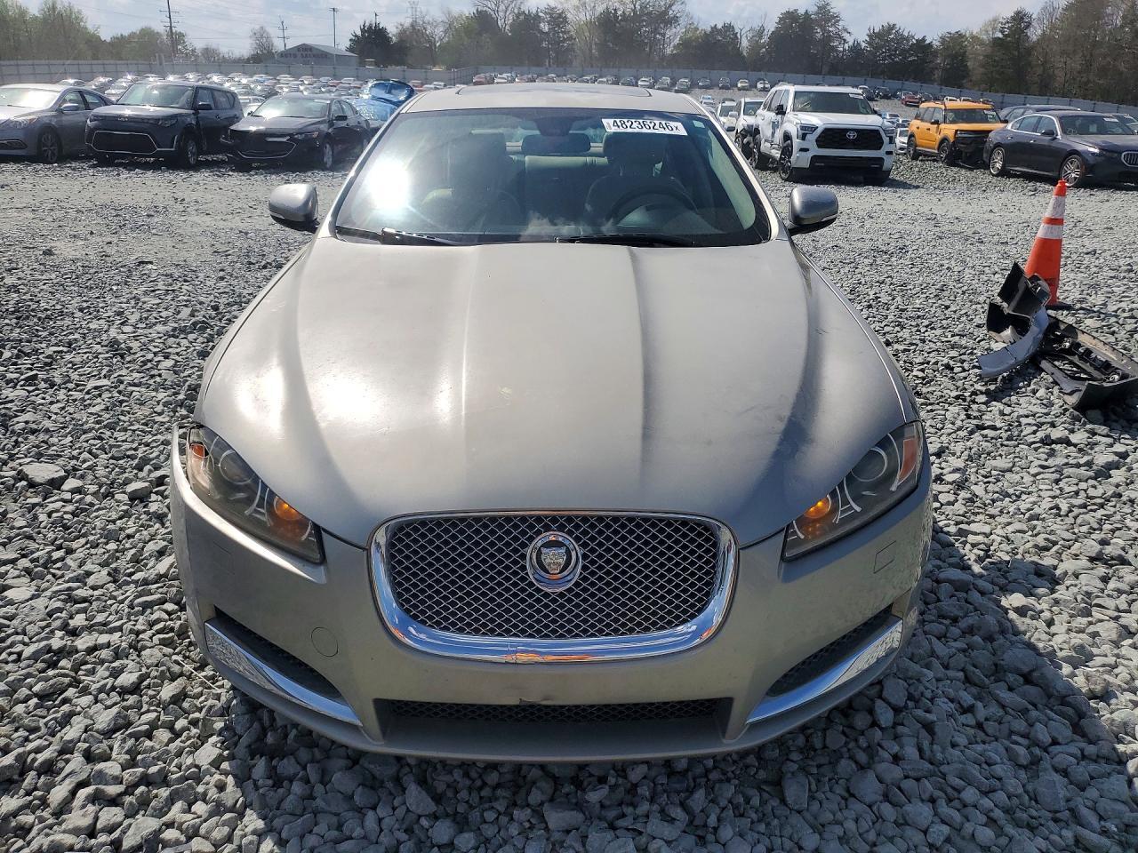 2013 JAGUAR XF