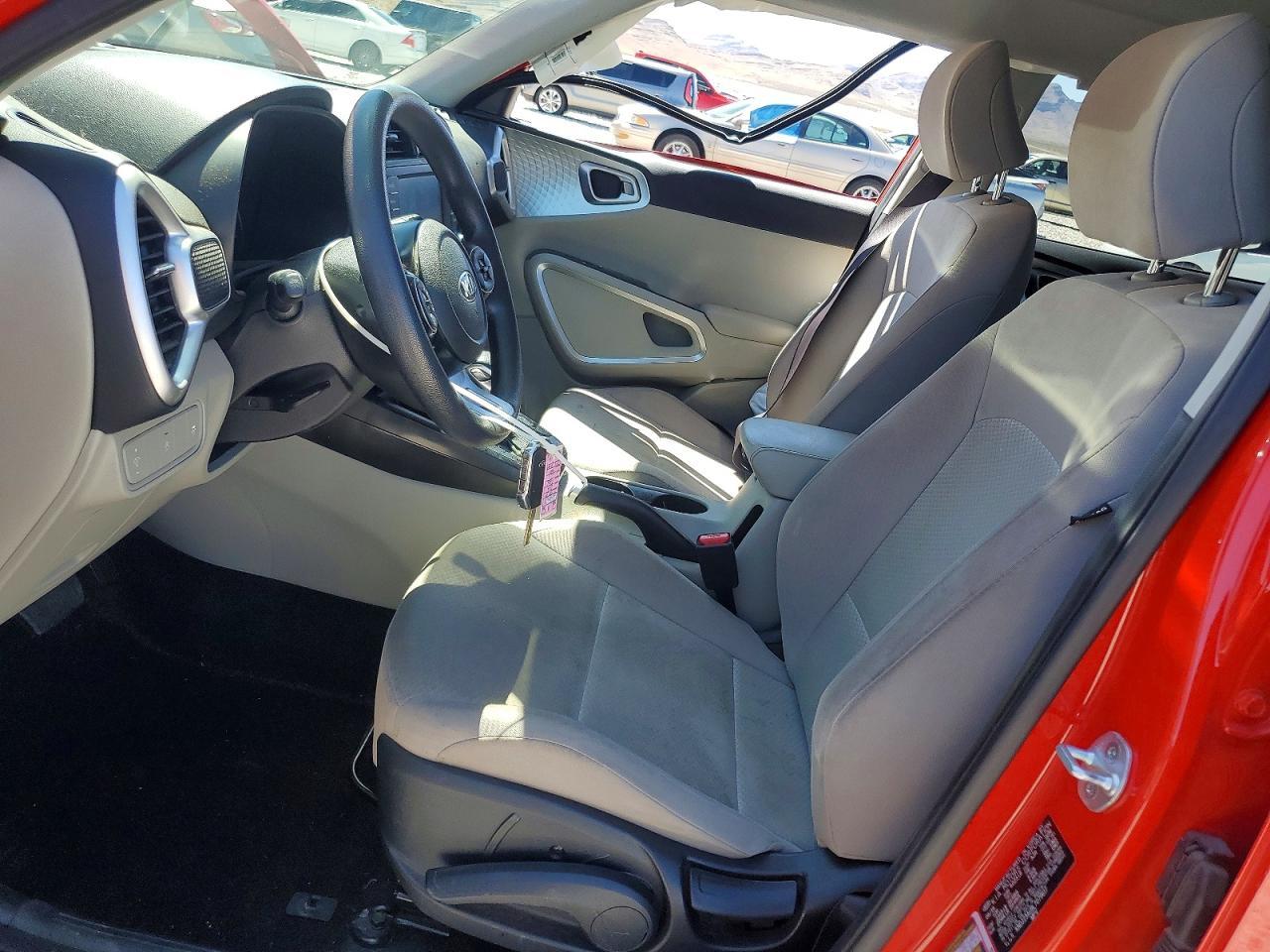 2020 KIA SOUL +