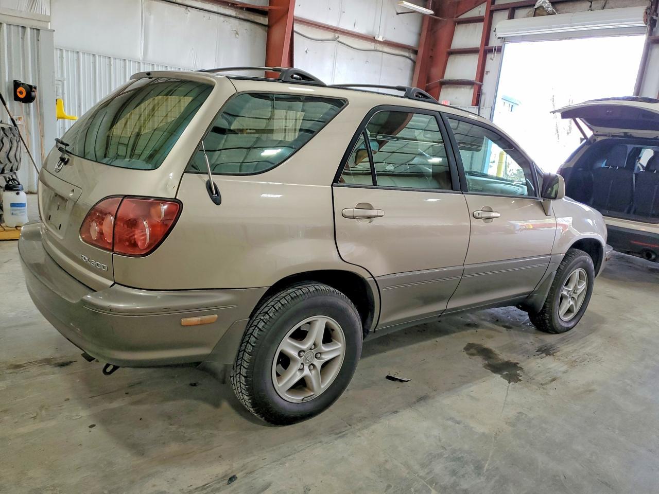 2000 LEXUS Rx 300