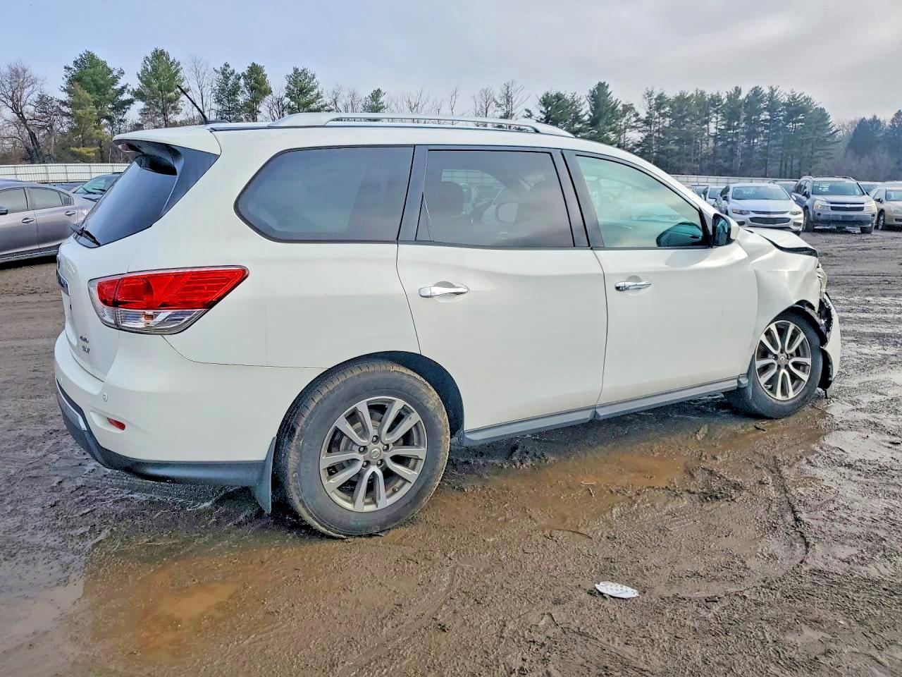2013 NISSAN PATHFINDER