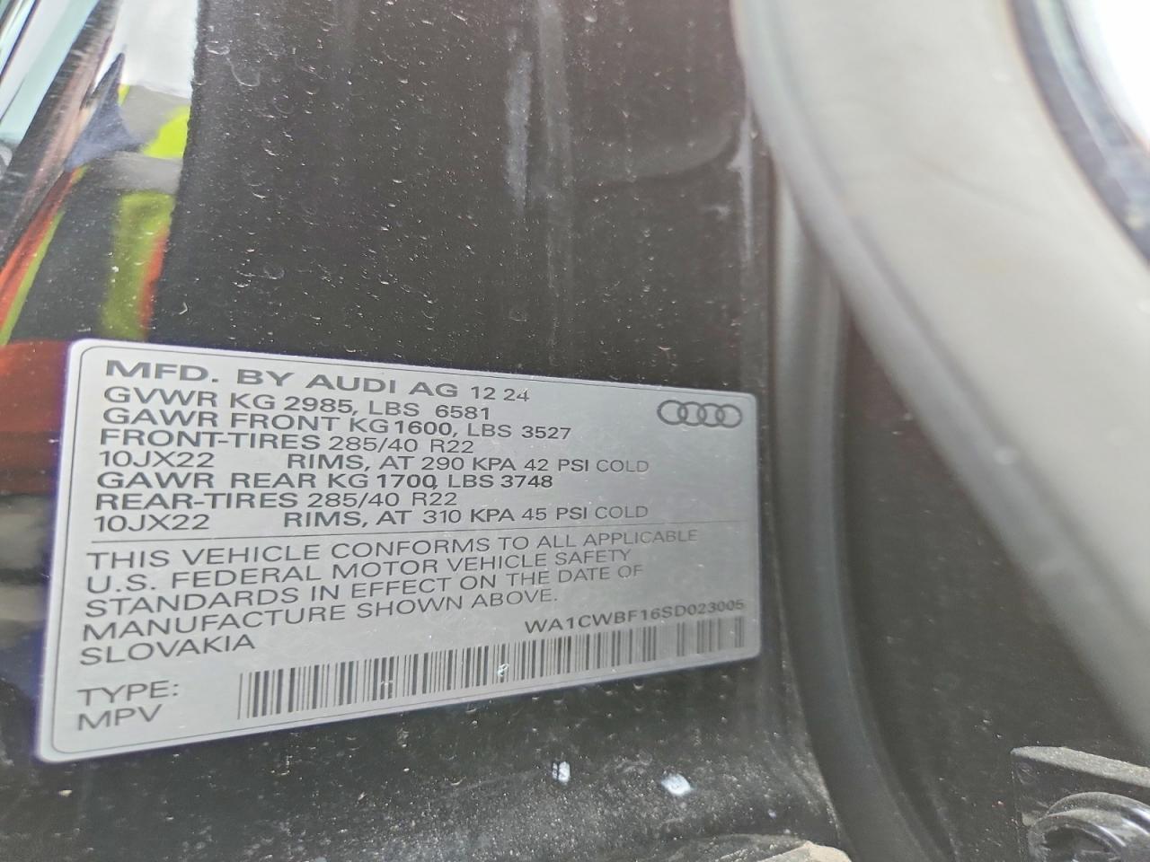 2025 AUDI SQ8