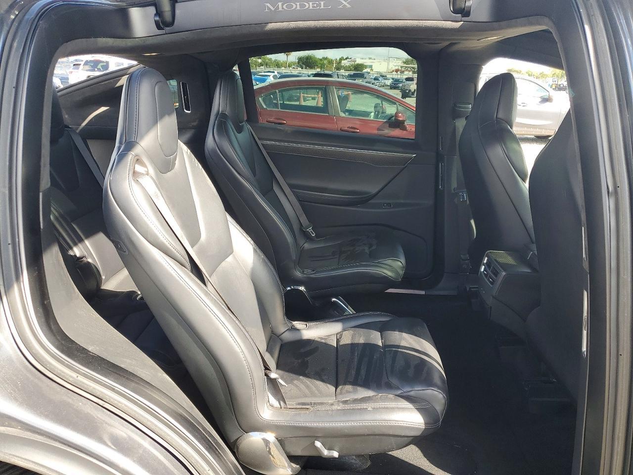 2017 TESLA MODEL X