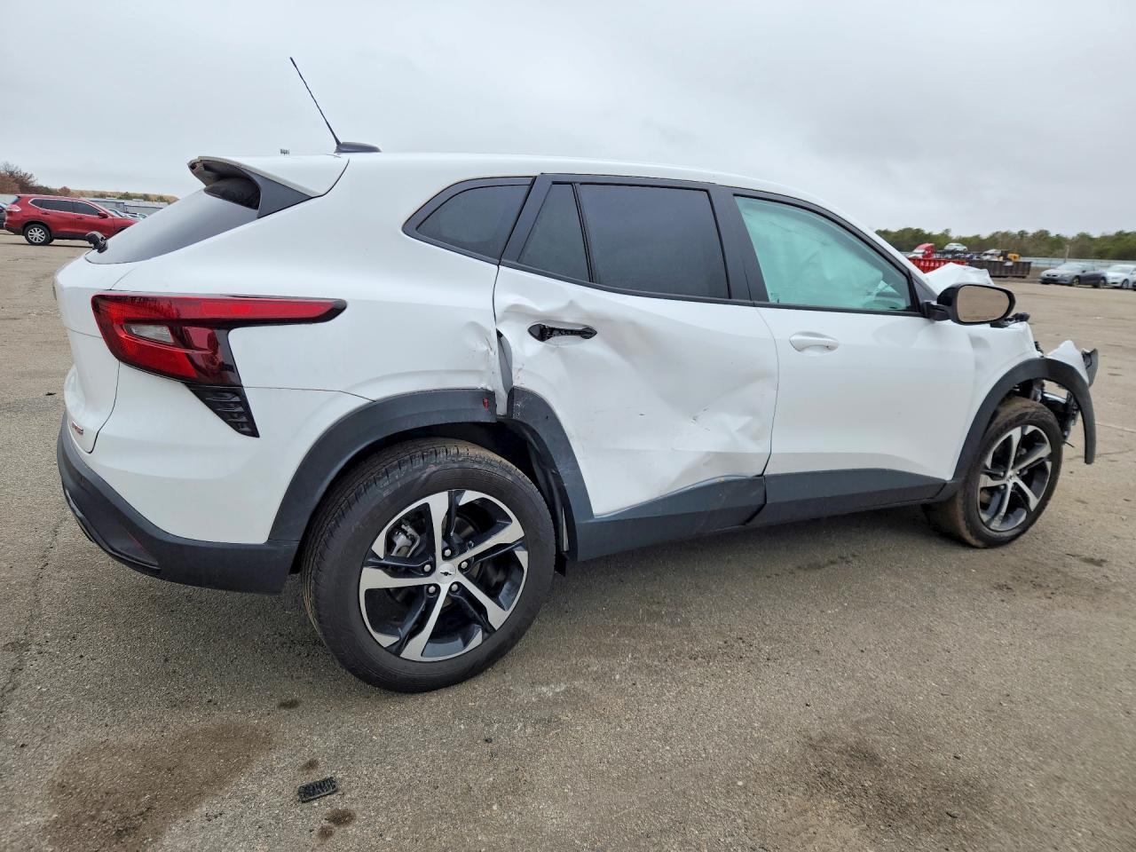 2025 CHEVROLET TRAX