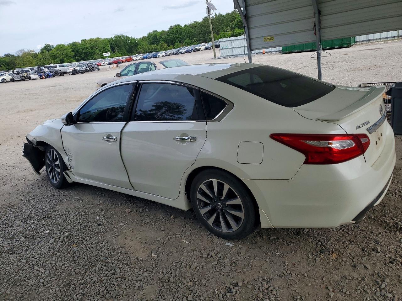 2017 NISSAN ALTIMA