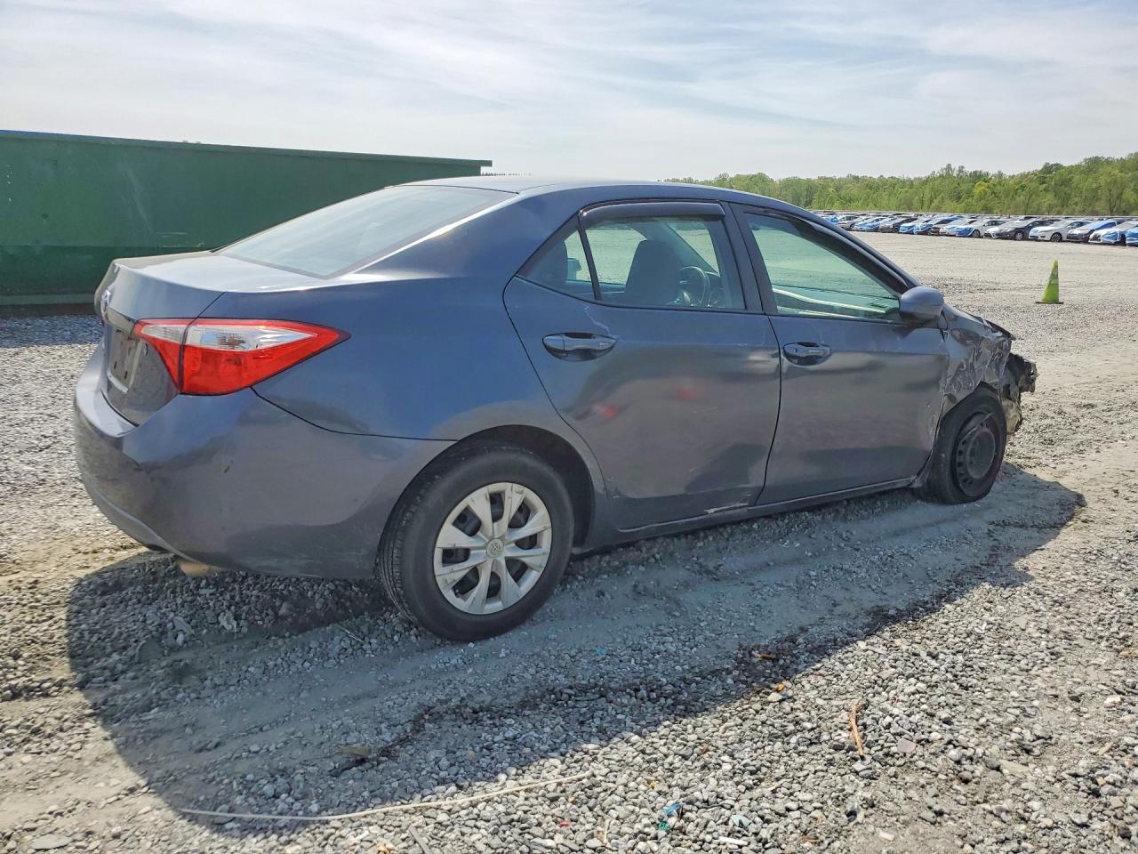 2015 TOYOTA COROLLA