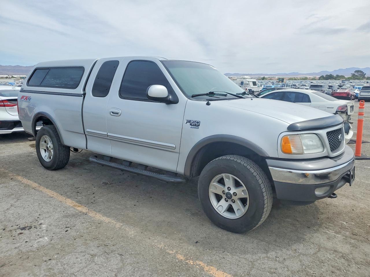 2002 FORD F-150 Lightning
