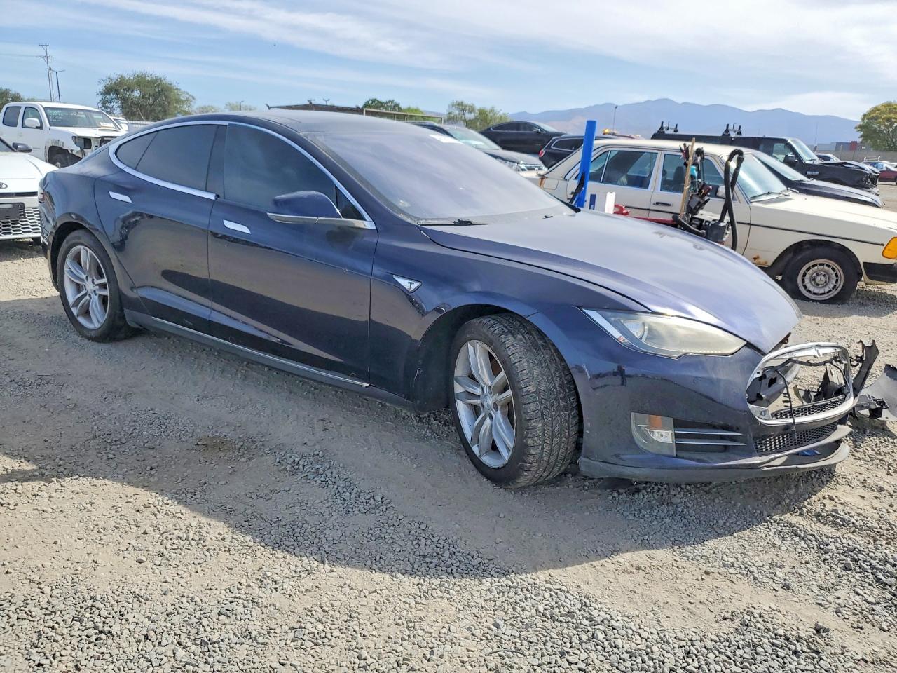 2014 TESLA MODEL S