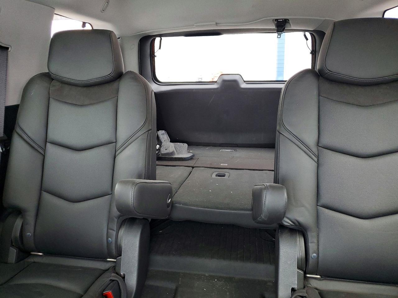 2019 CADILLAC ESCALADE