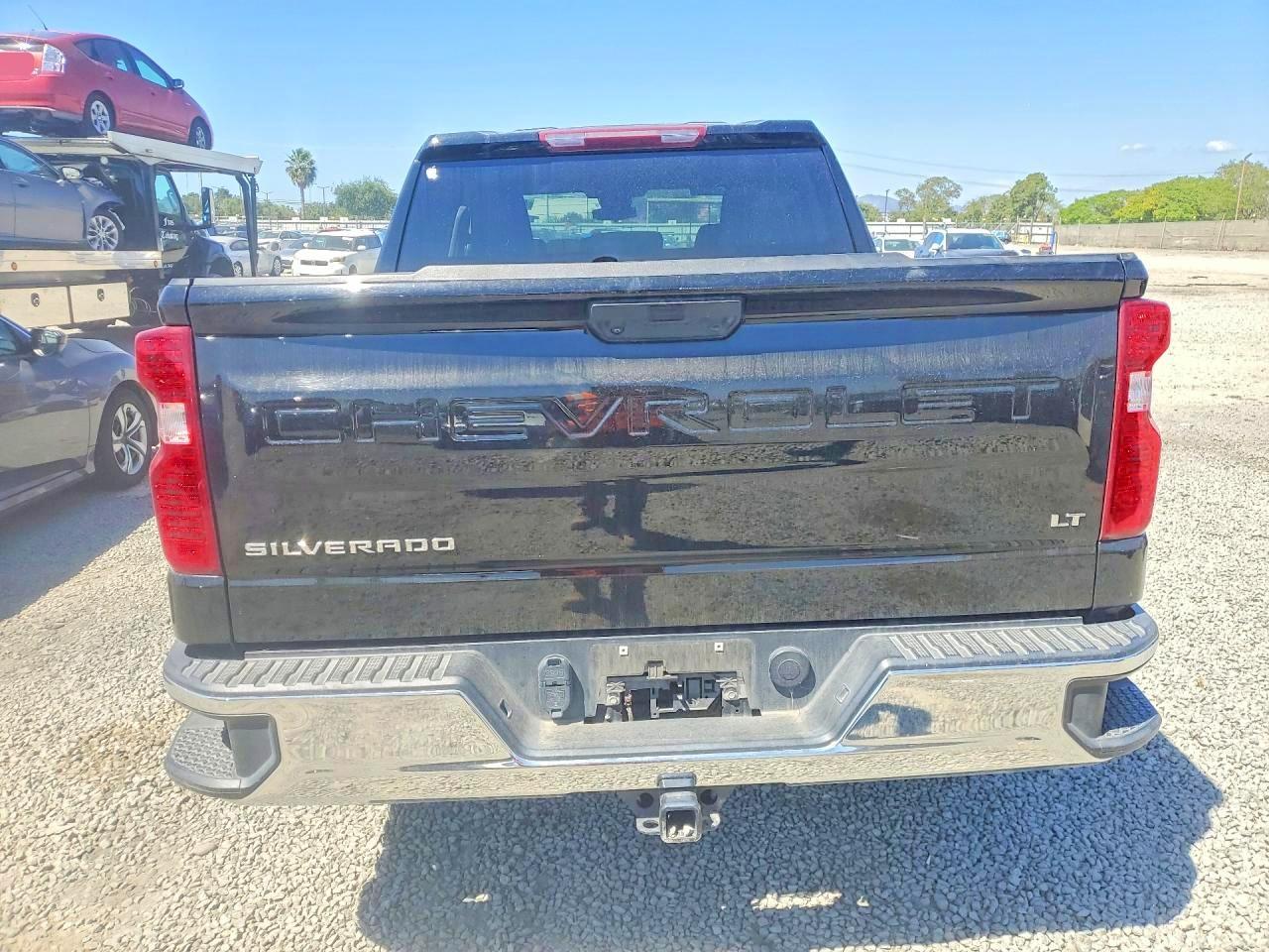 2023 CHEVROLET Silverado