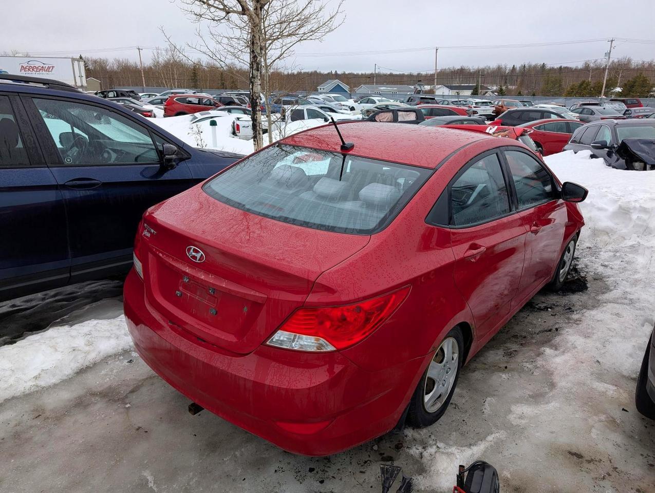 2013 HYUNDAI ACCENT