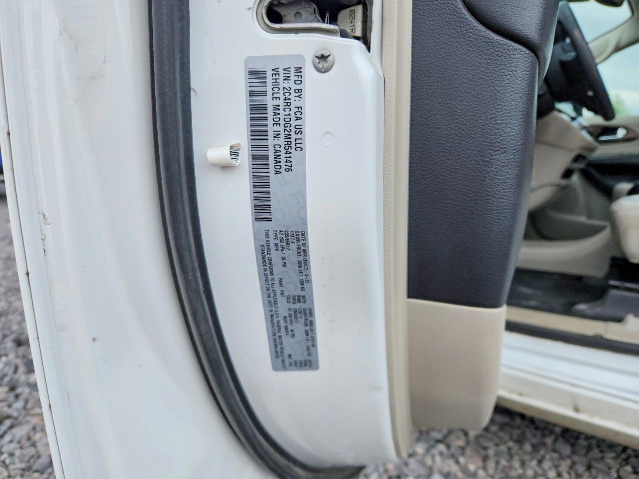 2021 CHRYSLER Voyager