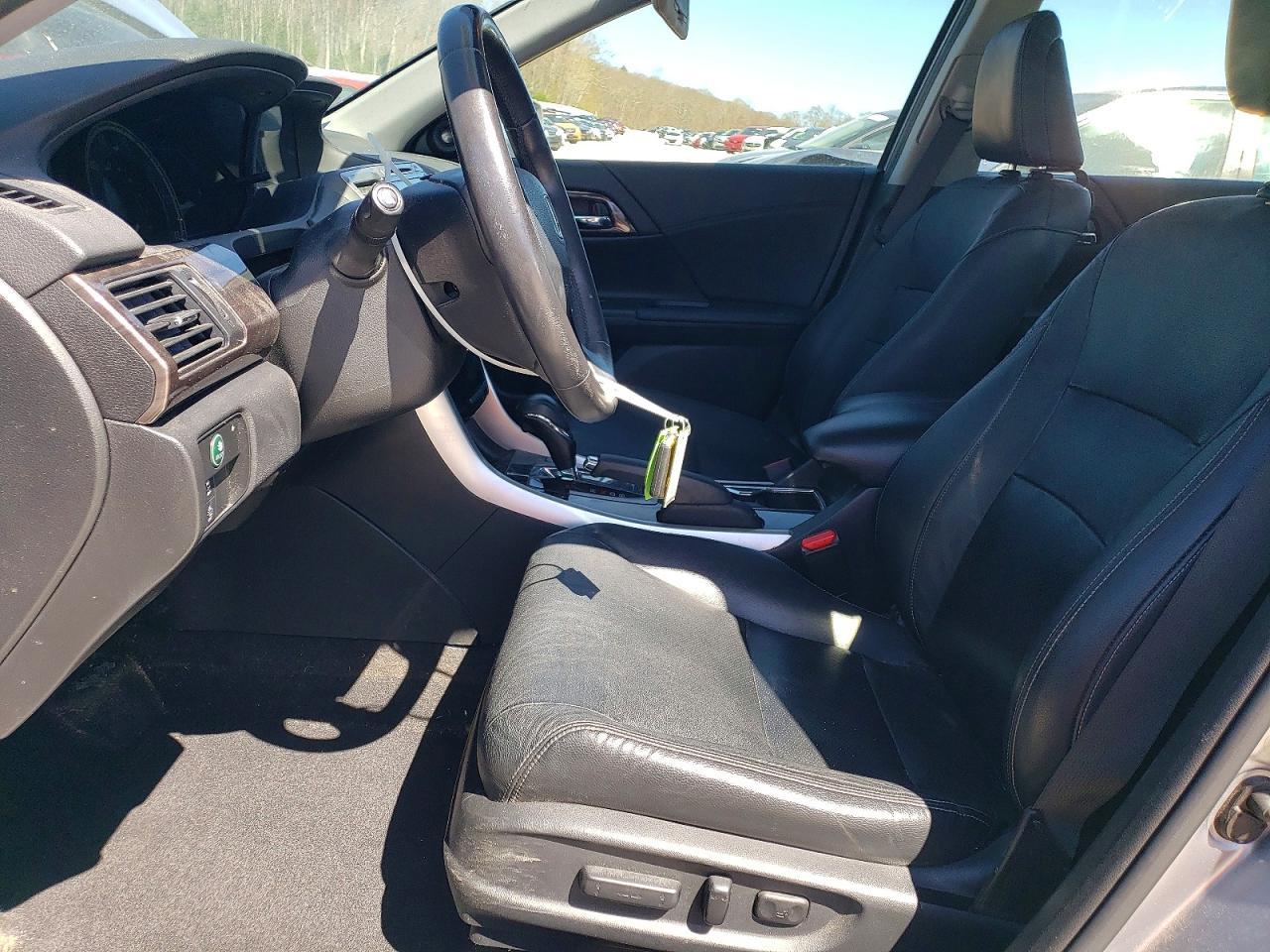 2017 HONDA ACCORD