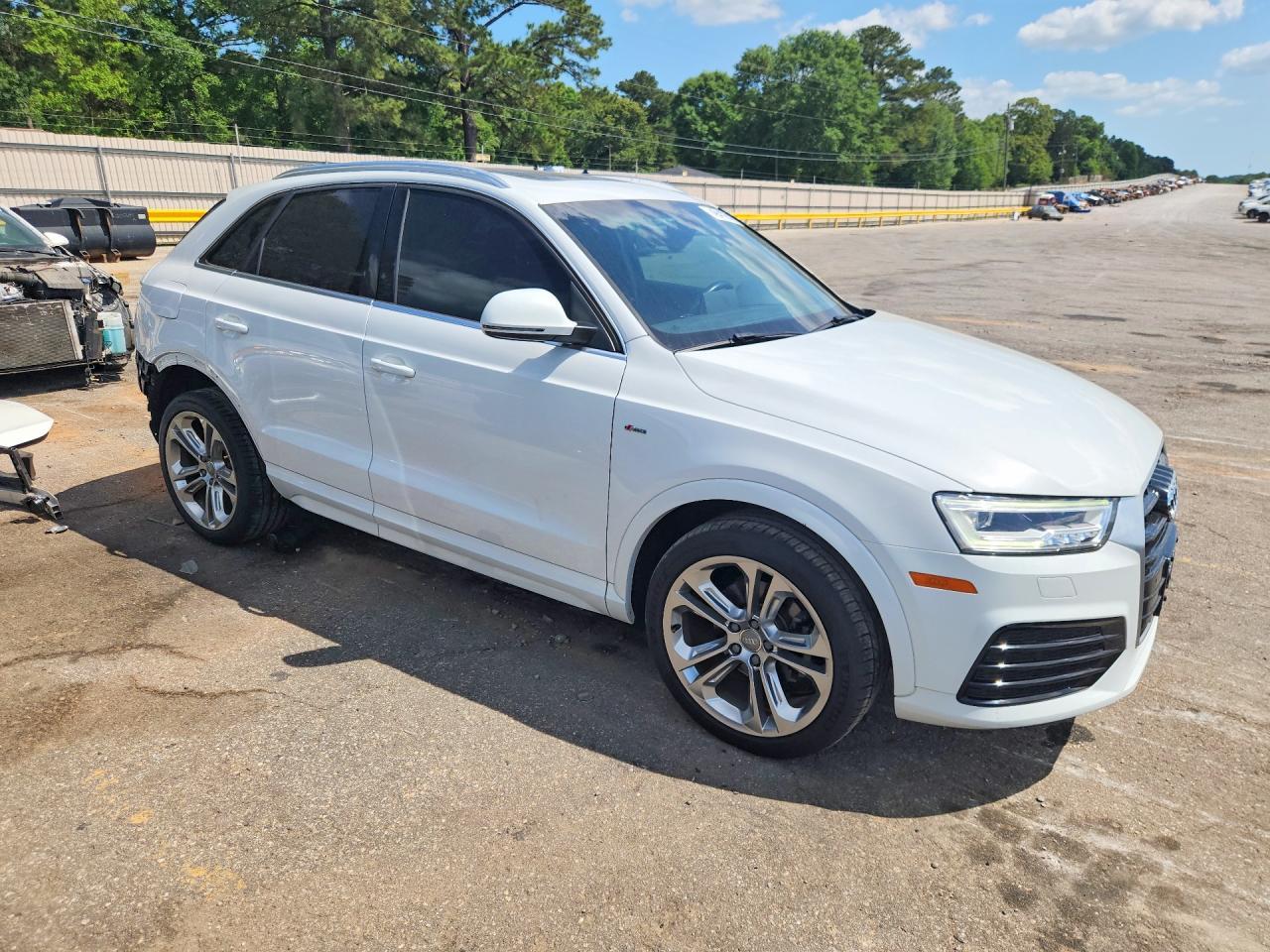 2018 AUDI Q3