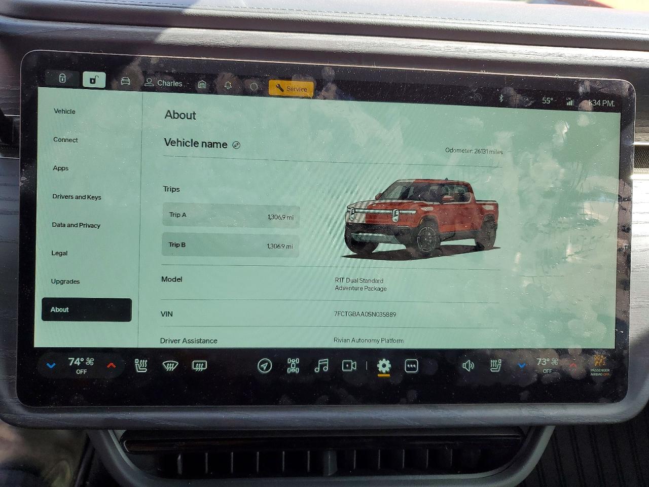 2025 RIVIAN R1t
