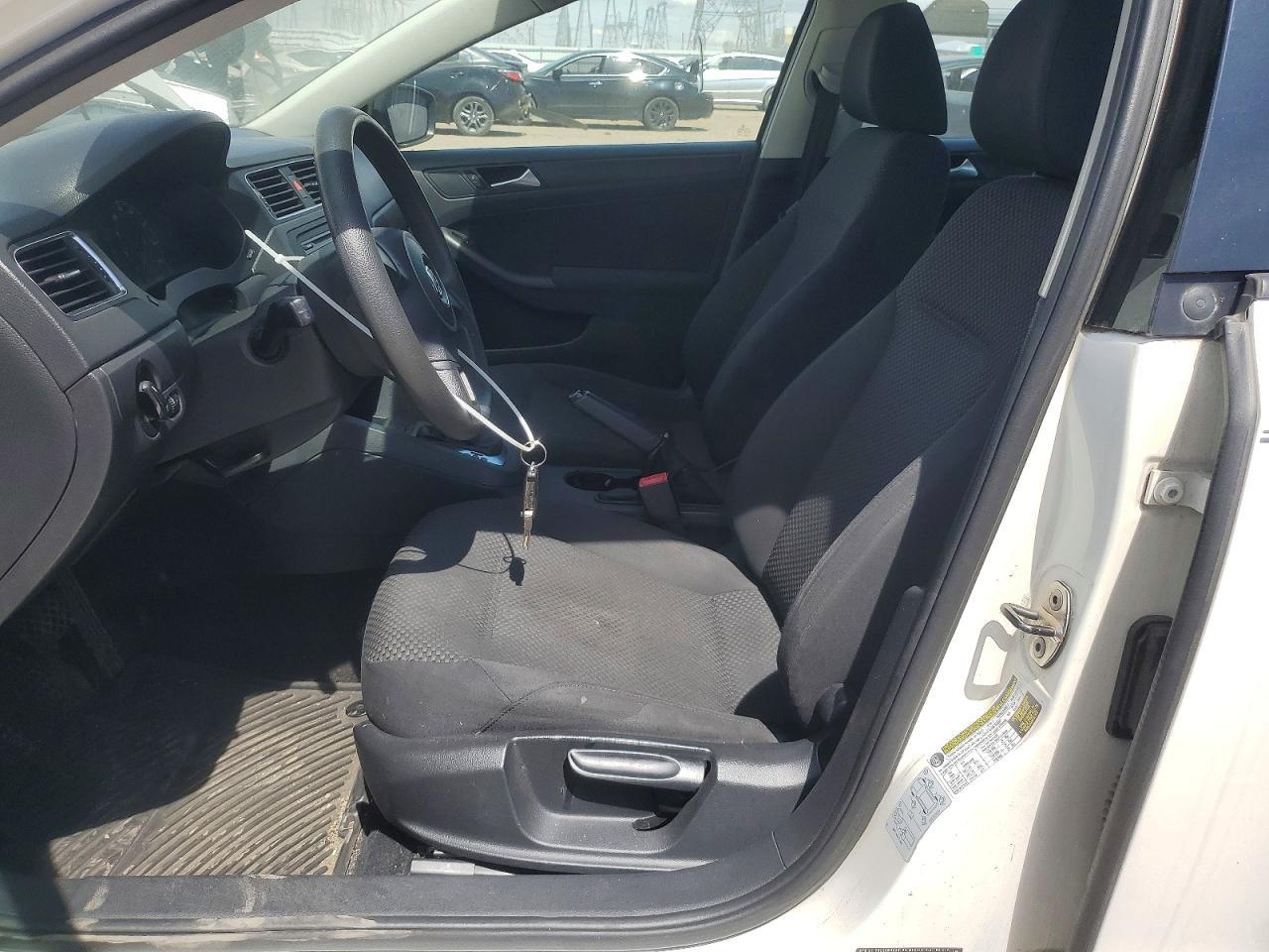 2012 VOLKSWAGEN JETTA