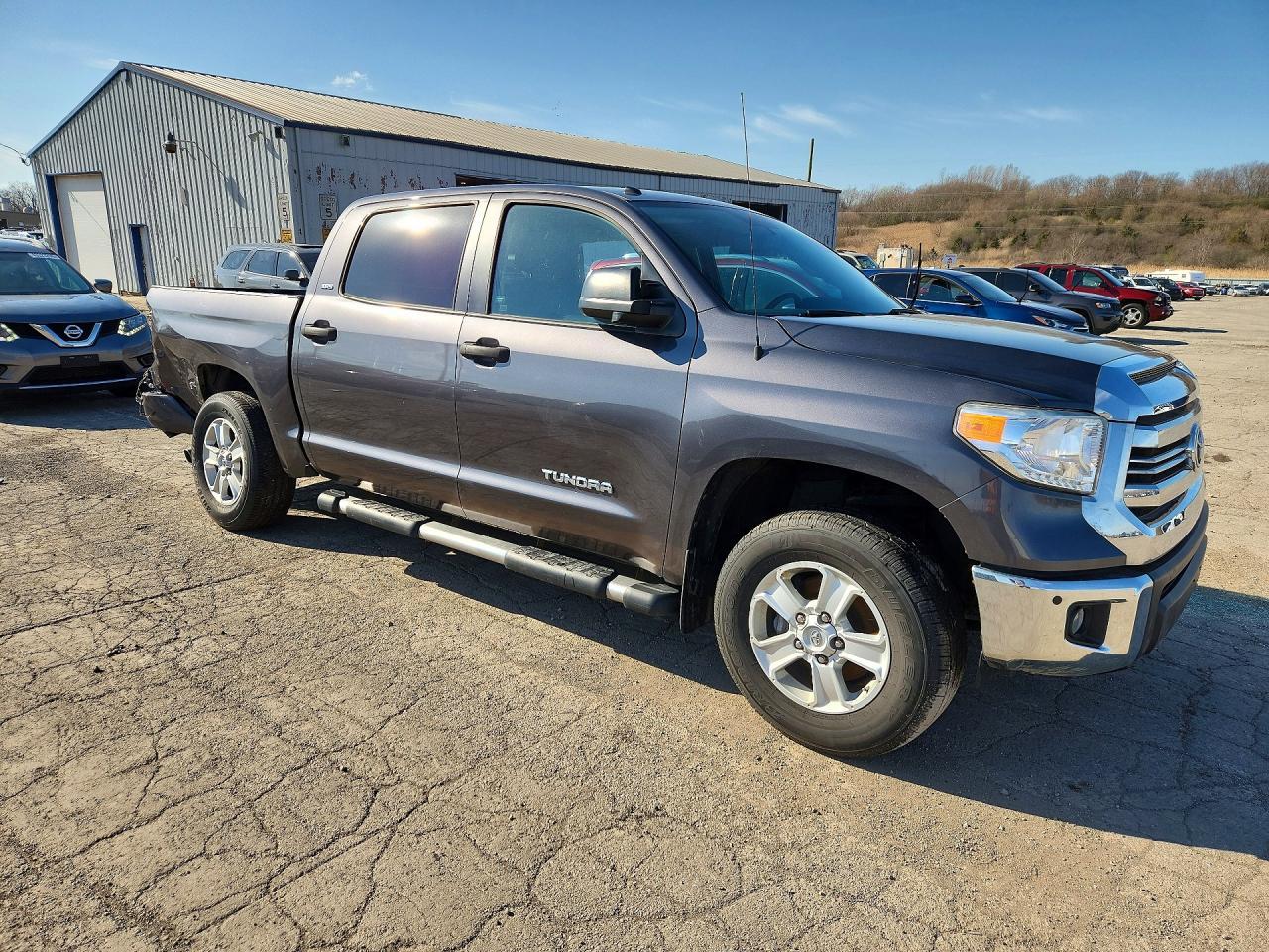 2016 TOYOTA TUNDRA