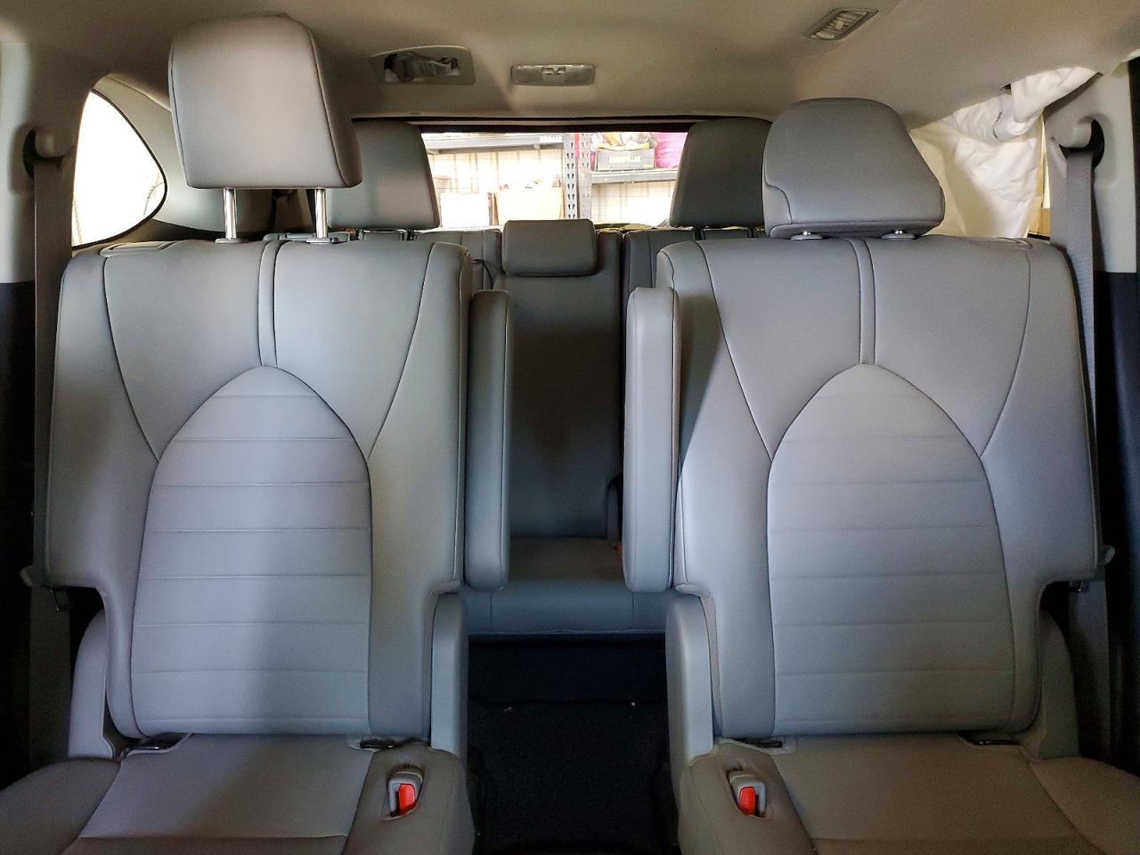 2020 TOYOTA HIGHLANDER