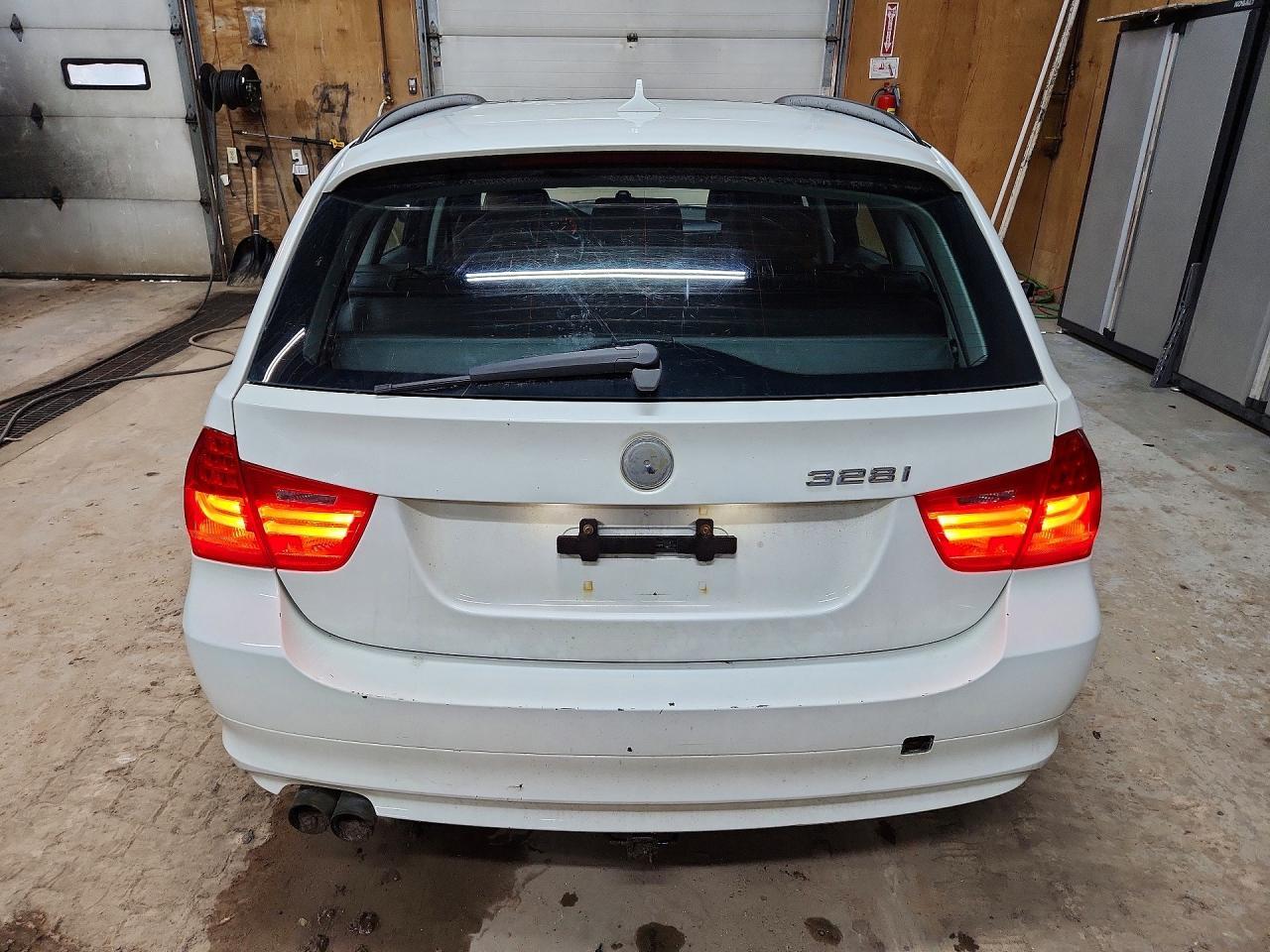 2012 BMW 3 SERIES