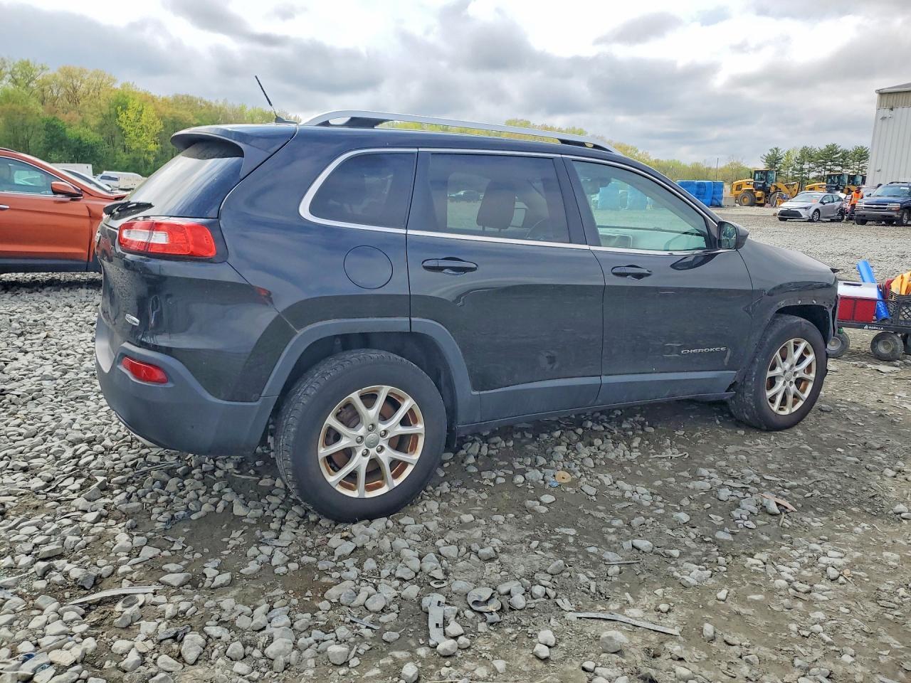 2015 JEEP CHEROKEE