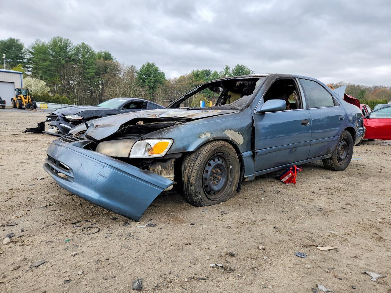 2000 TOYOTA CAMRY