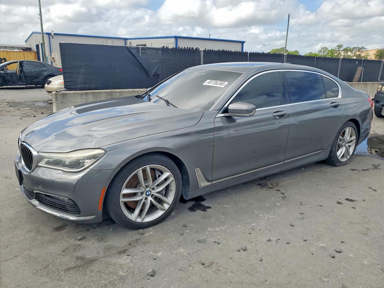 2016 BMW 7 series