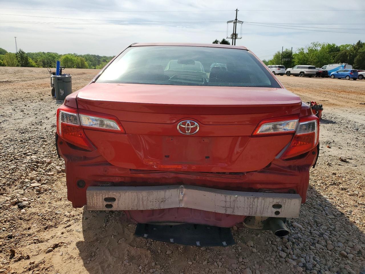 2012 TOYOTA CAMRY