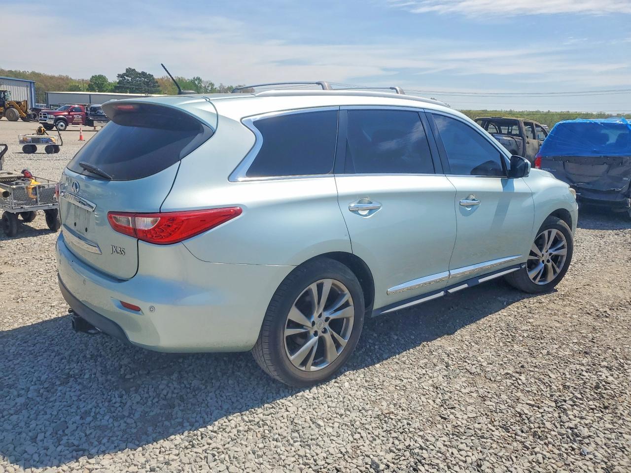 2013 INFINITI JX35