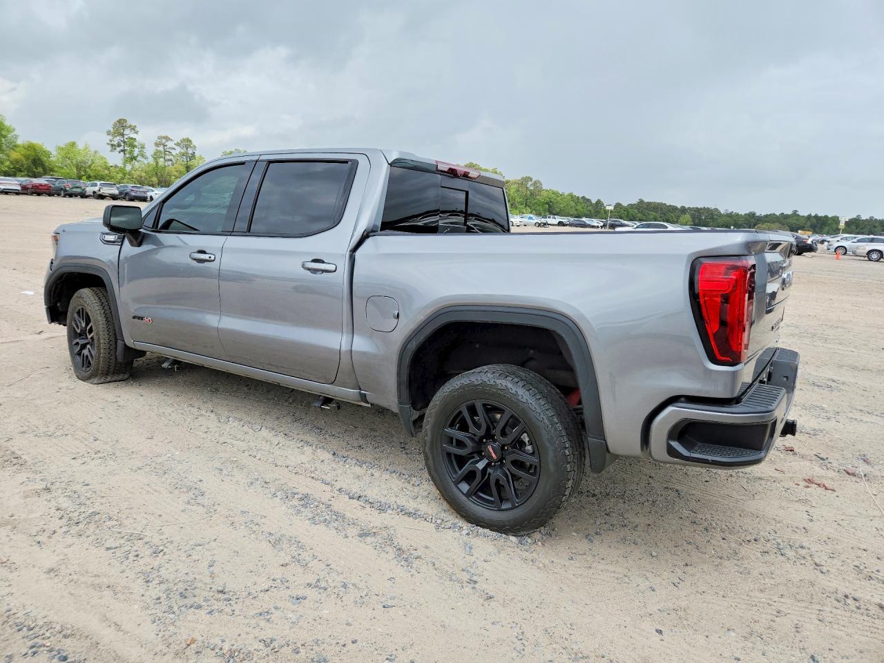 2024 GMC Sierra