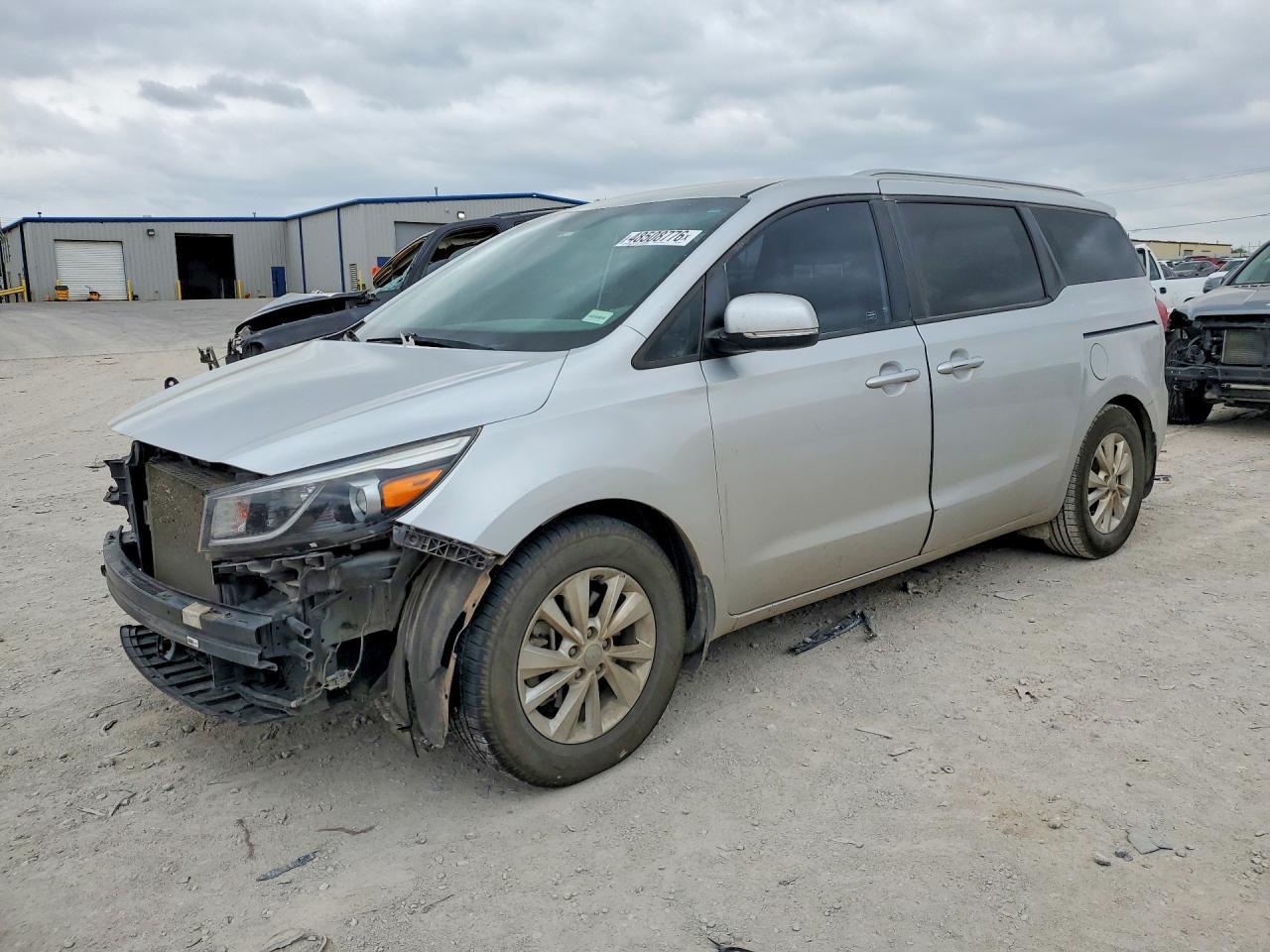 2016 KIA SEDONA