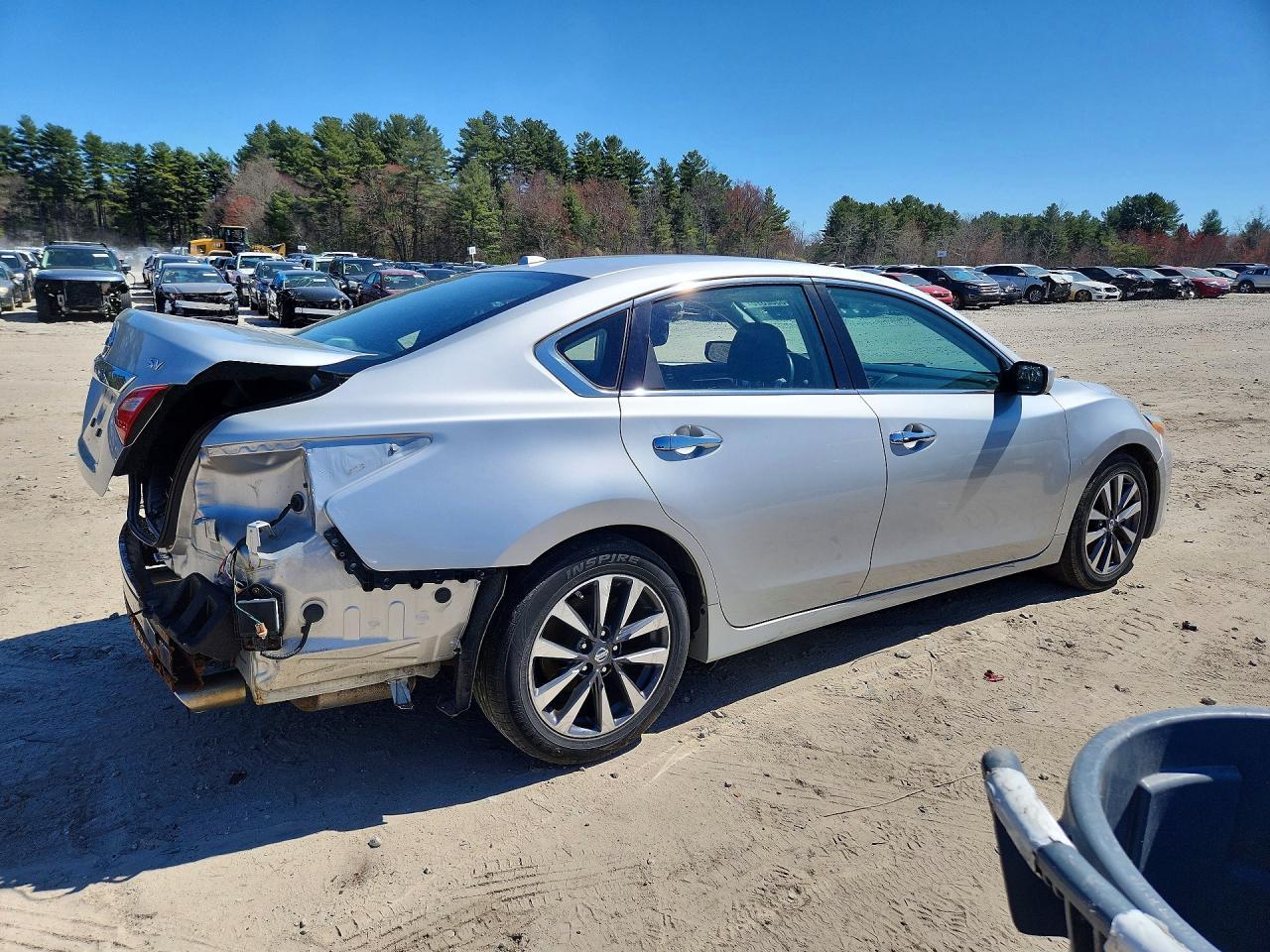 2017 NISSAN ALTIMA