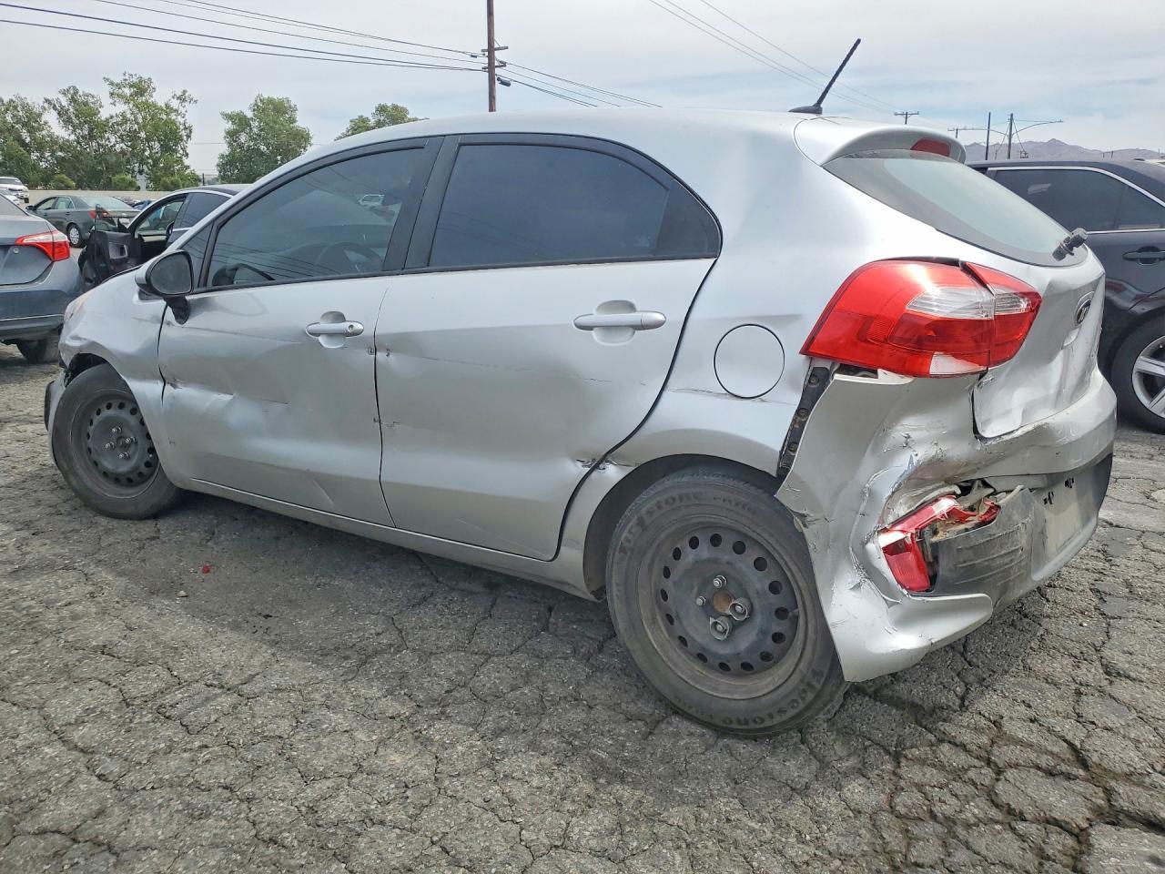 2016 KIA RIO
