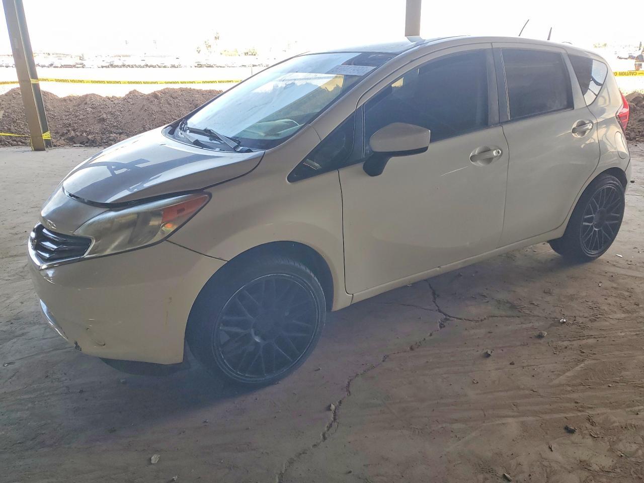 2016 NISSAN Versa Note