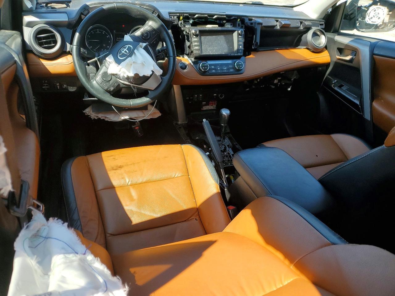 2016 TOYOTA RAV4
