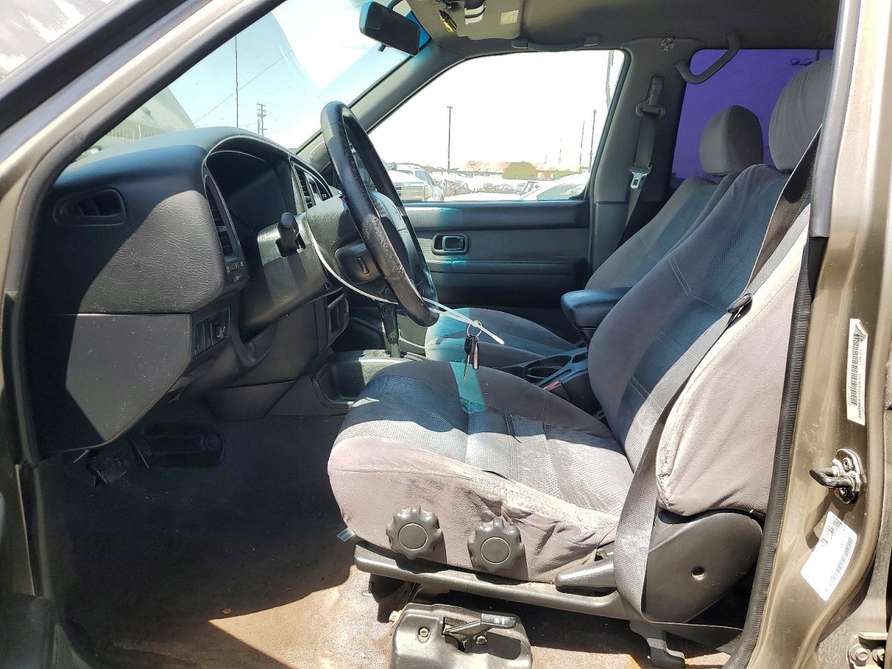 2001 NISSAN PATHFINDER