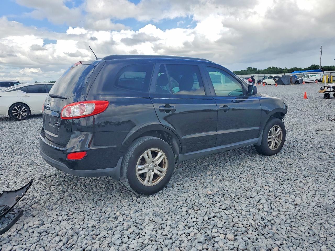 2012 HYUNDAI SANTA FE