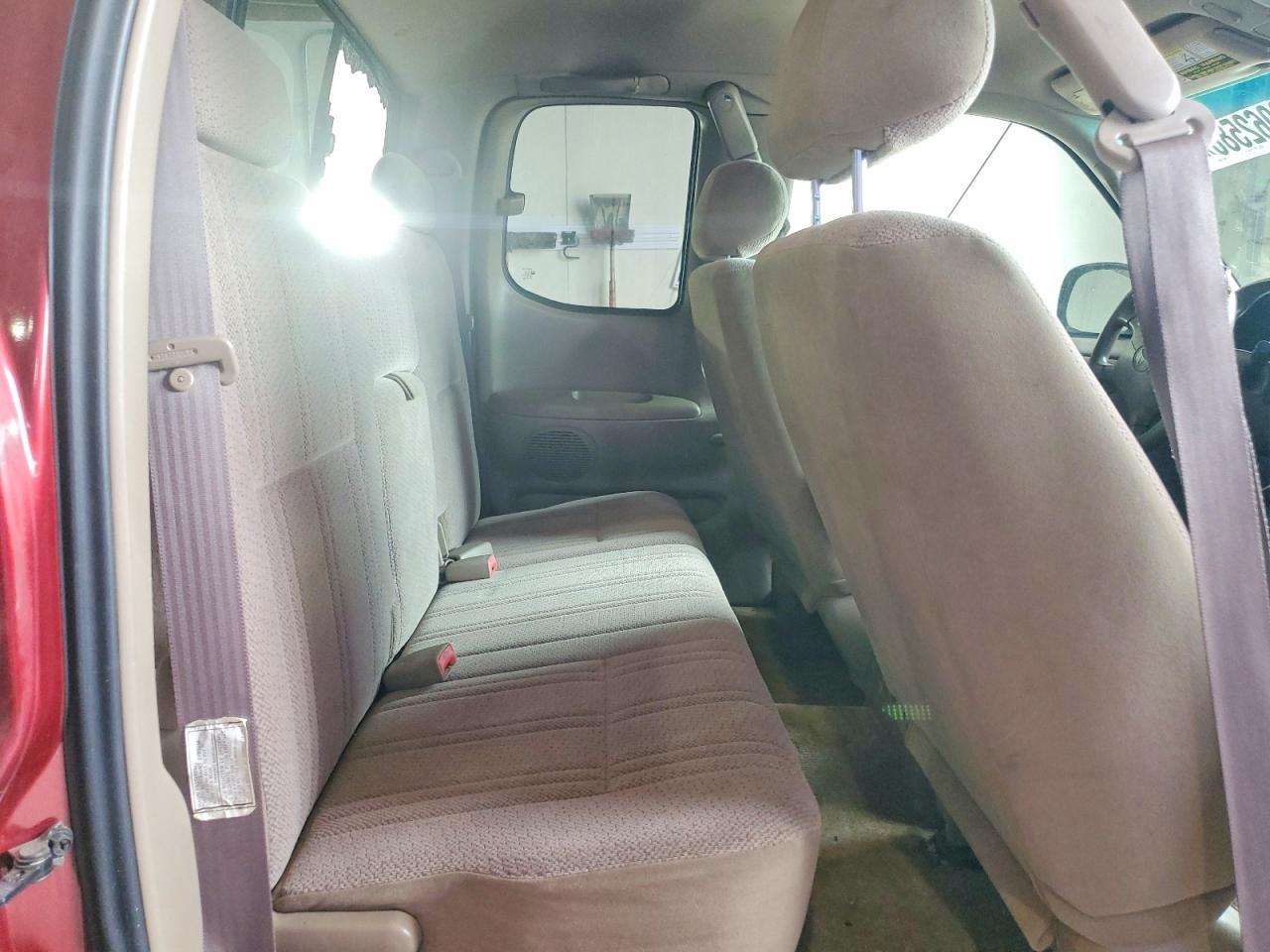 2000 TOYOTA TUNDRA