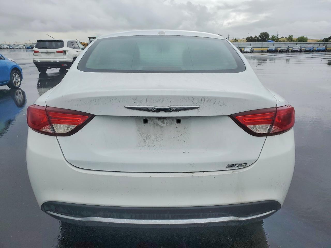 2016 CHRYSLER 200