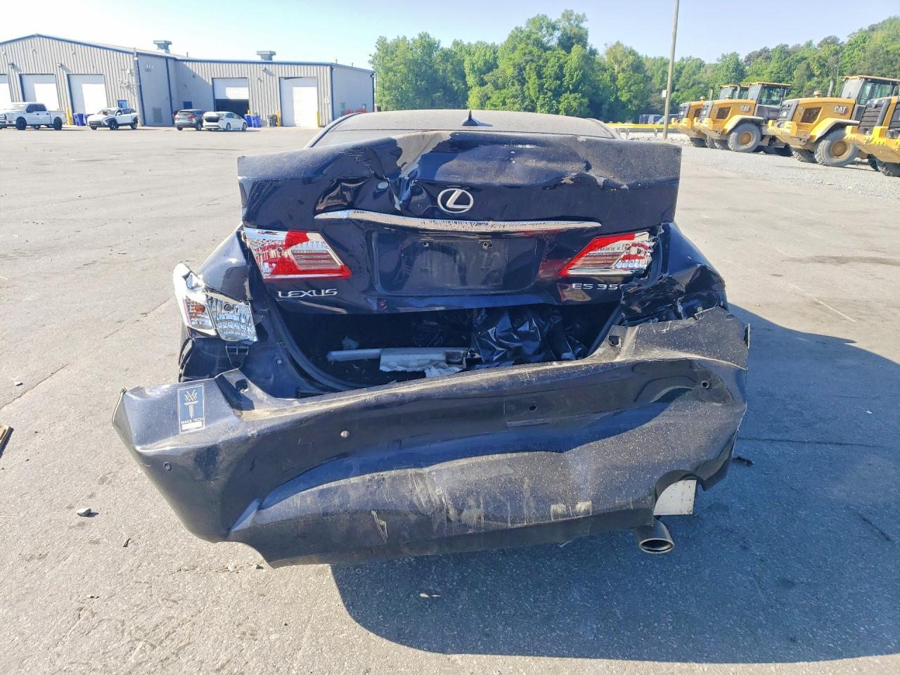 2010 LEXUS ES 350