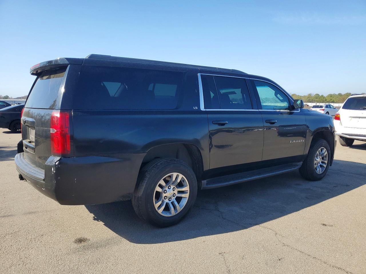 2015 CHEVROLET Suburban