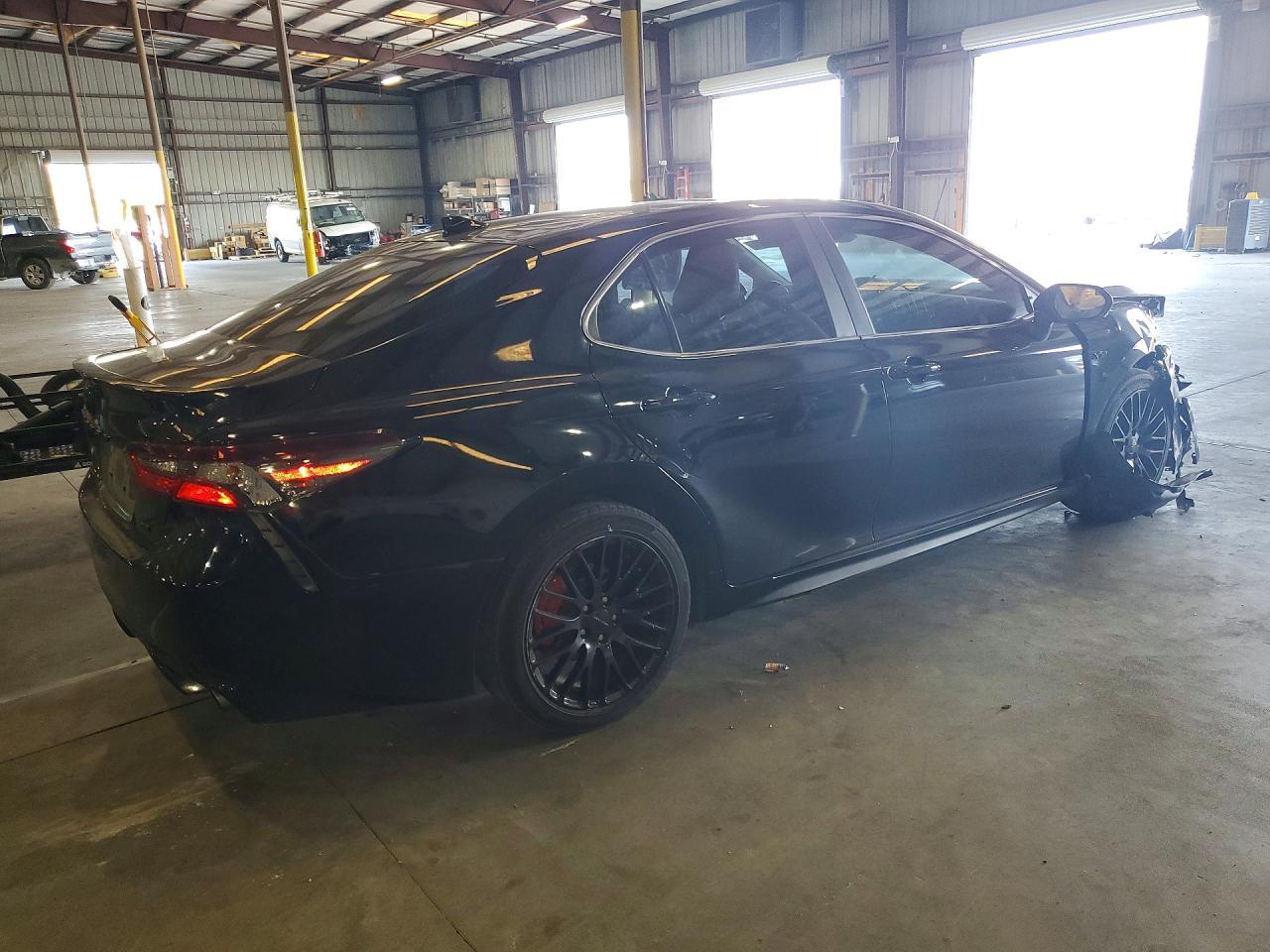 2022 TOYOTA CAMRY