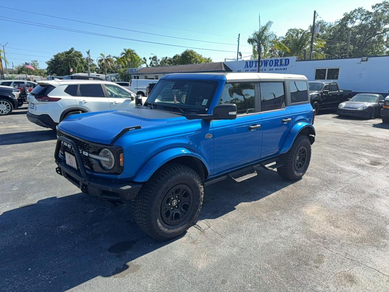 2023 FORD Bronco
