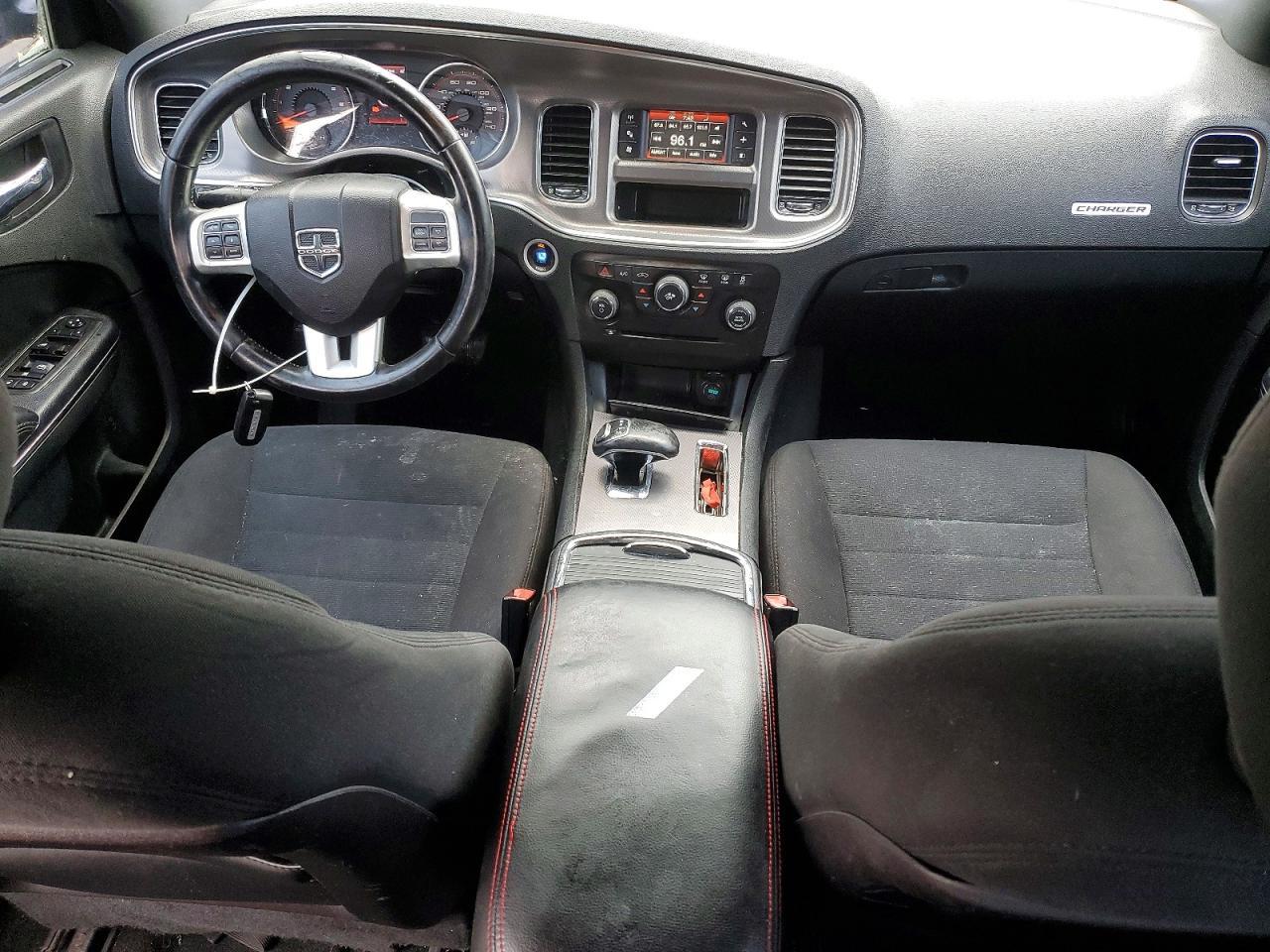 2012 DODGE CHARGER