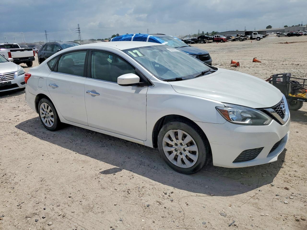 2017 NISSAN SENTRA