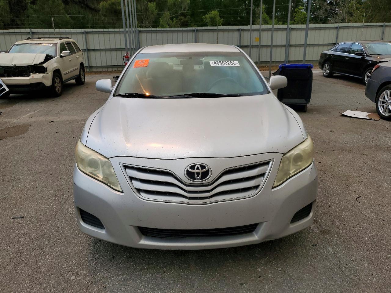 2011 TOYOTA CAMRY