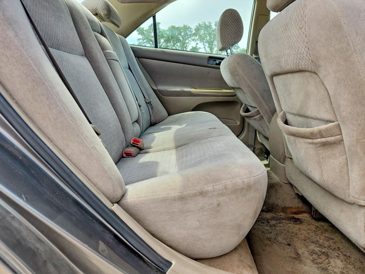 2004 TOYOTA CAMRY